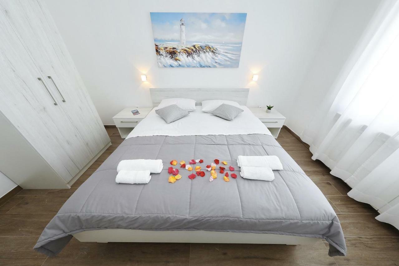 Apartmani Strpic Biograd Na Moru Extérieur photo