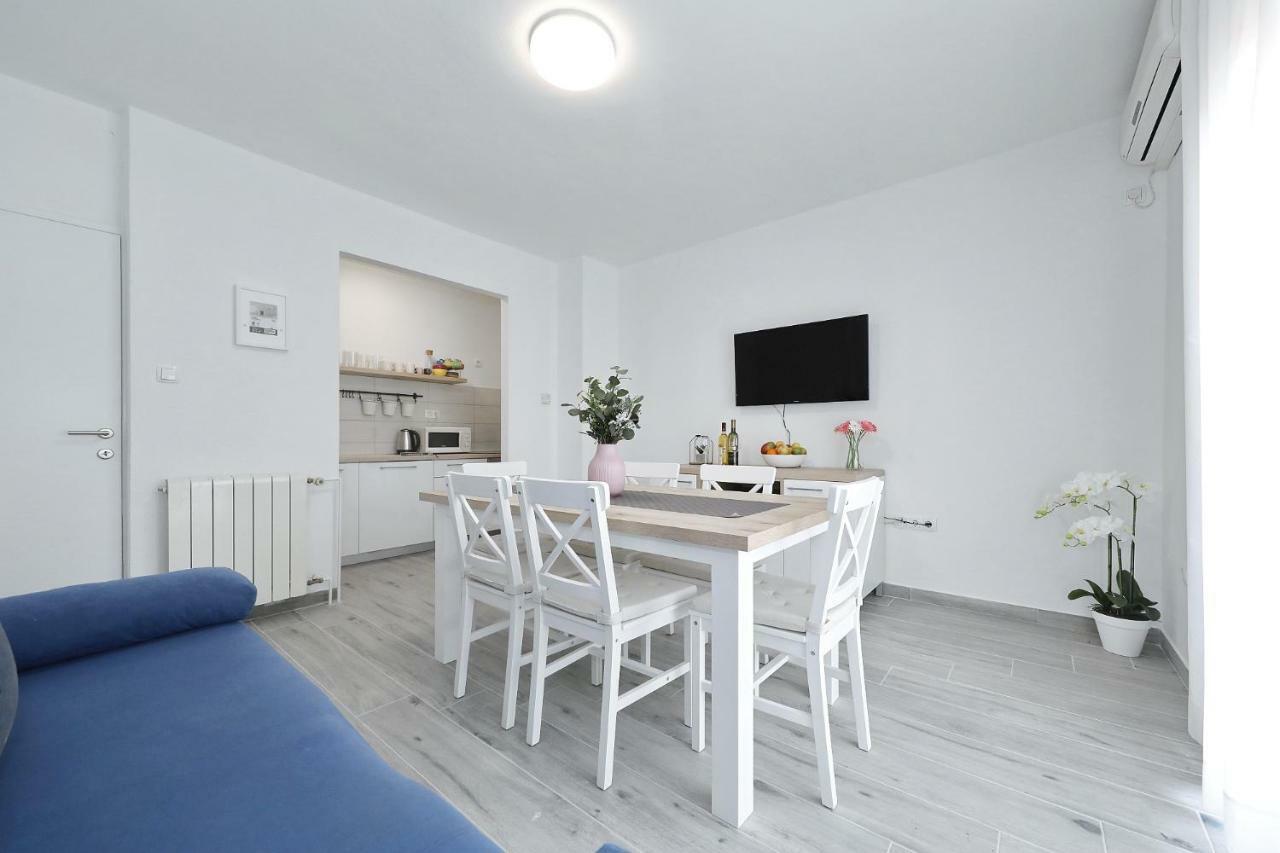 Apartmani Strpic Biograd Na Moru Extérieur photo