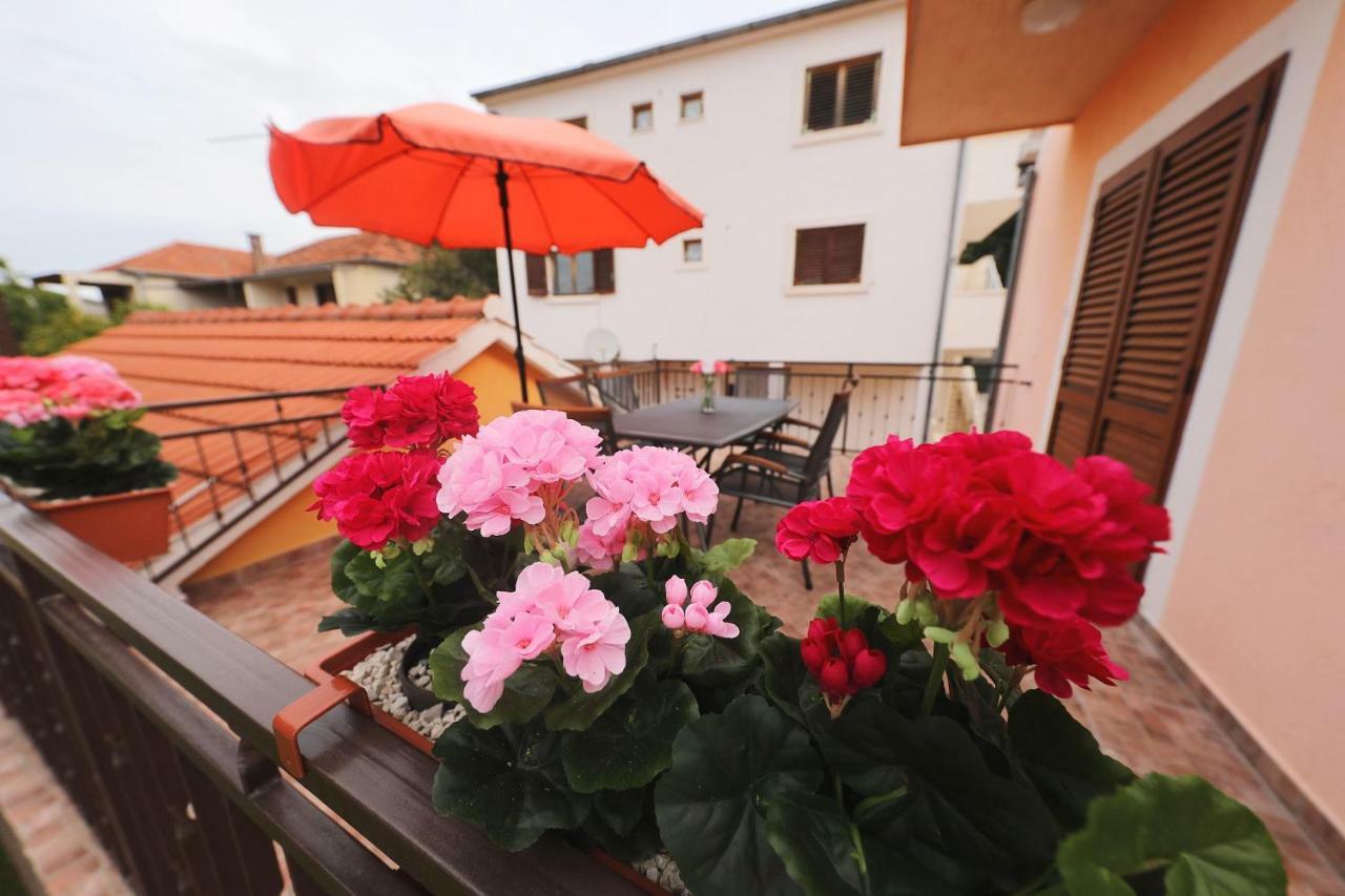 Apartmani Strpic Biograd Na Moru Extérieur photo