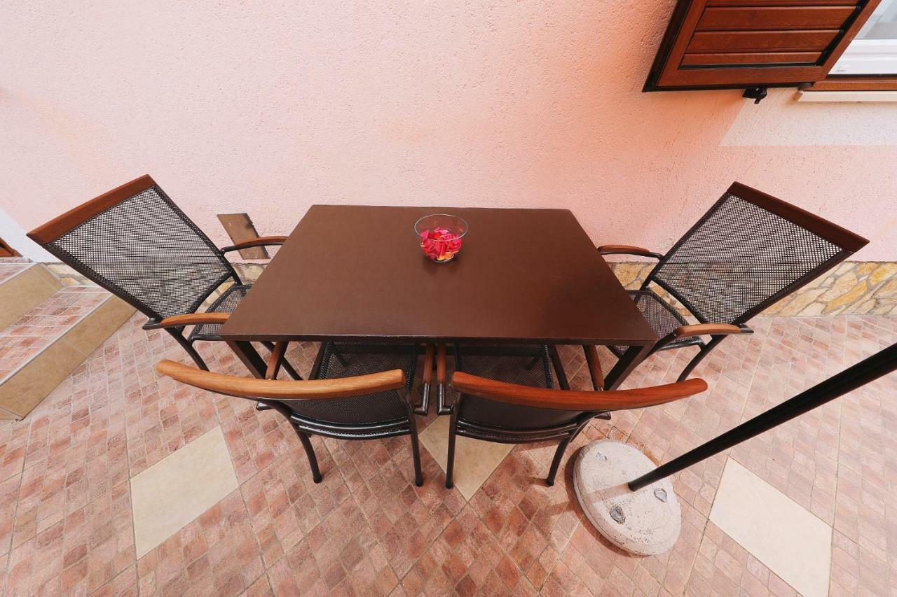 Apartmani Strpic Biograd Na Moru Extérieur photo